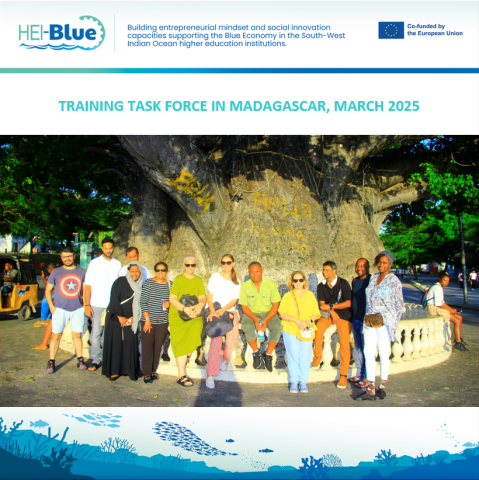 ToT in Mahajanga, picture of trainers in millenary baobab